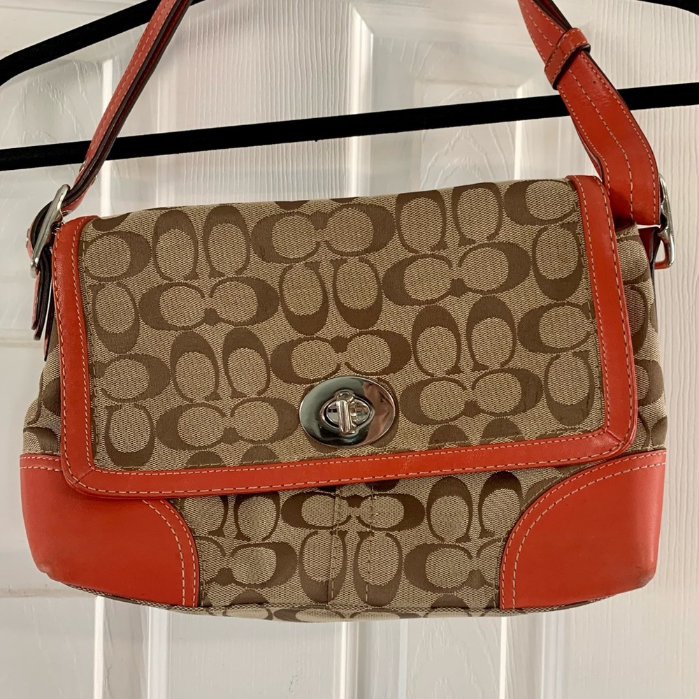 Beautiful Gently Used Coach Handbag